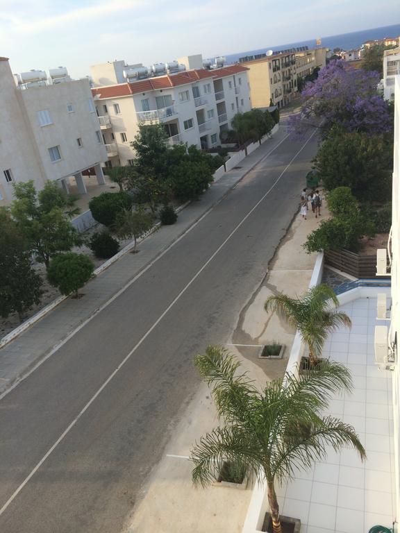 Aphentrika Apartments Protaras Exteriör bild