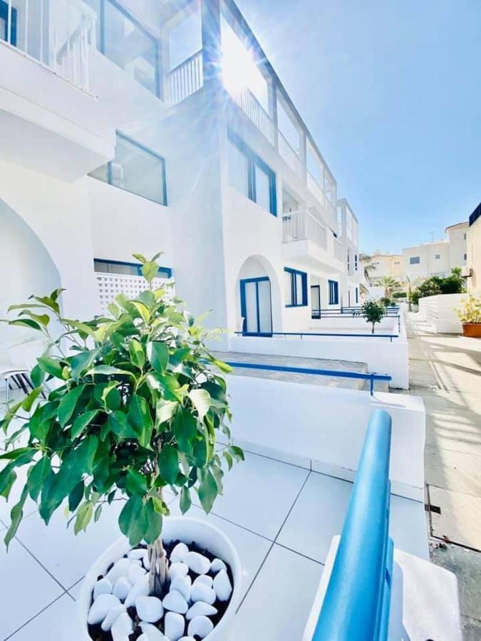 Aphentrika Apartments Protaras Exteriör bild