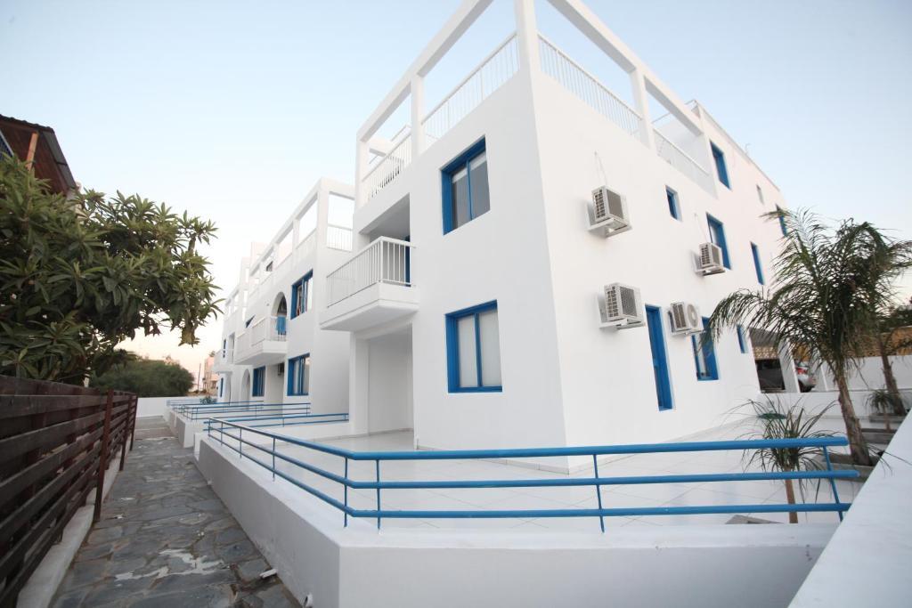 Aphentrika Apartments Protaras Rum bild