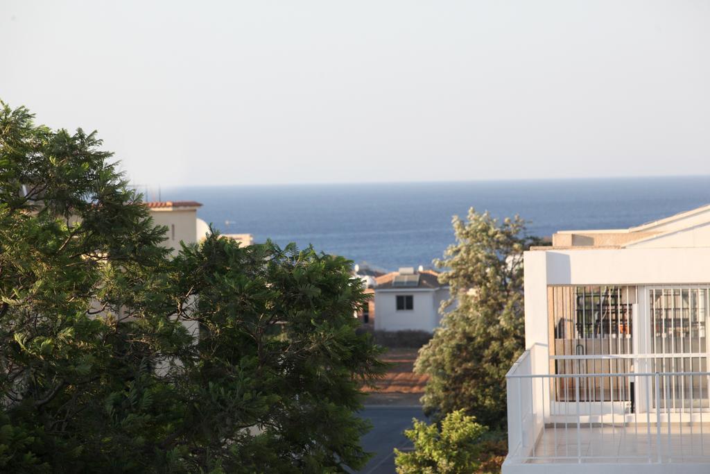 Aphentrika Apartments Protaras Exteriör bild